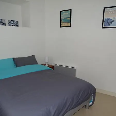 Studio 100 M From Beaches Of Finistere, Audierne Exterior photo